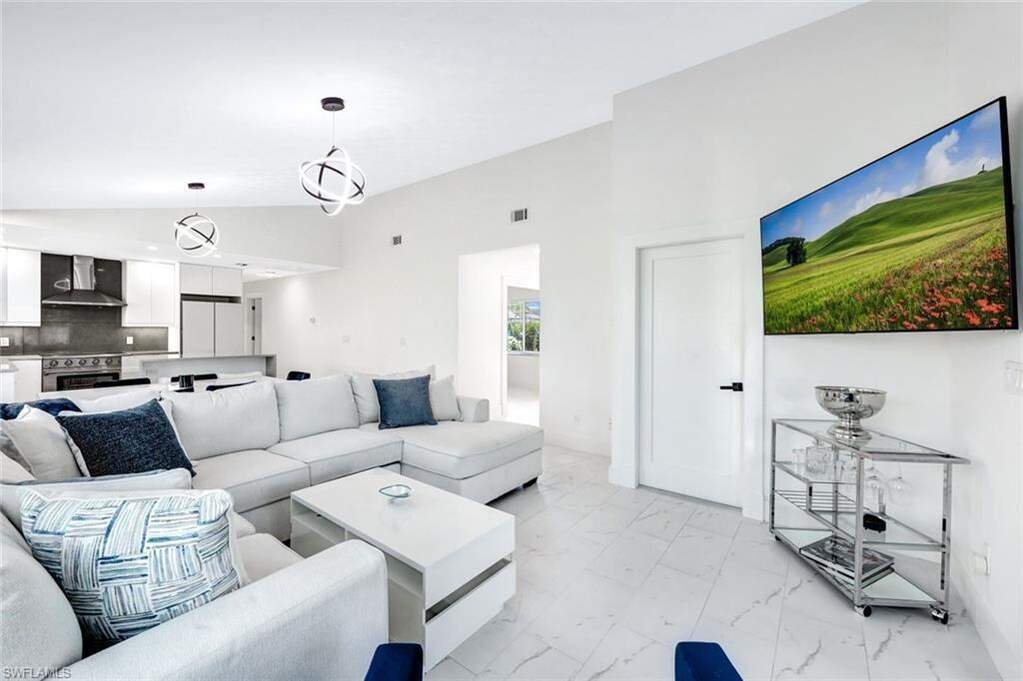 House in Naples, Florida, United States 4 - 18115511