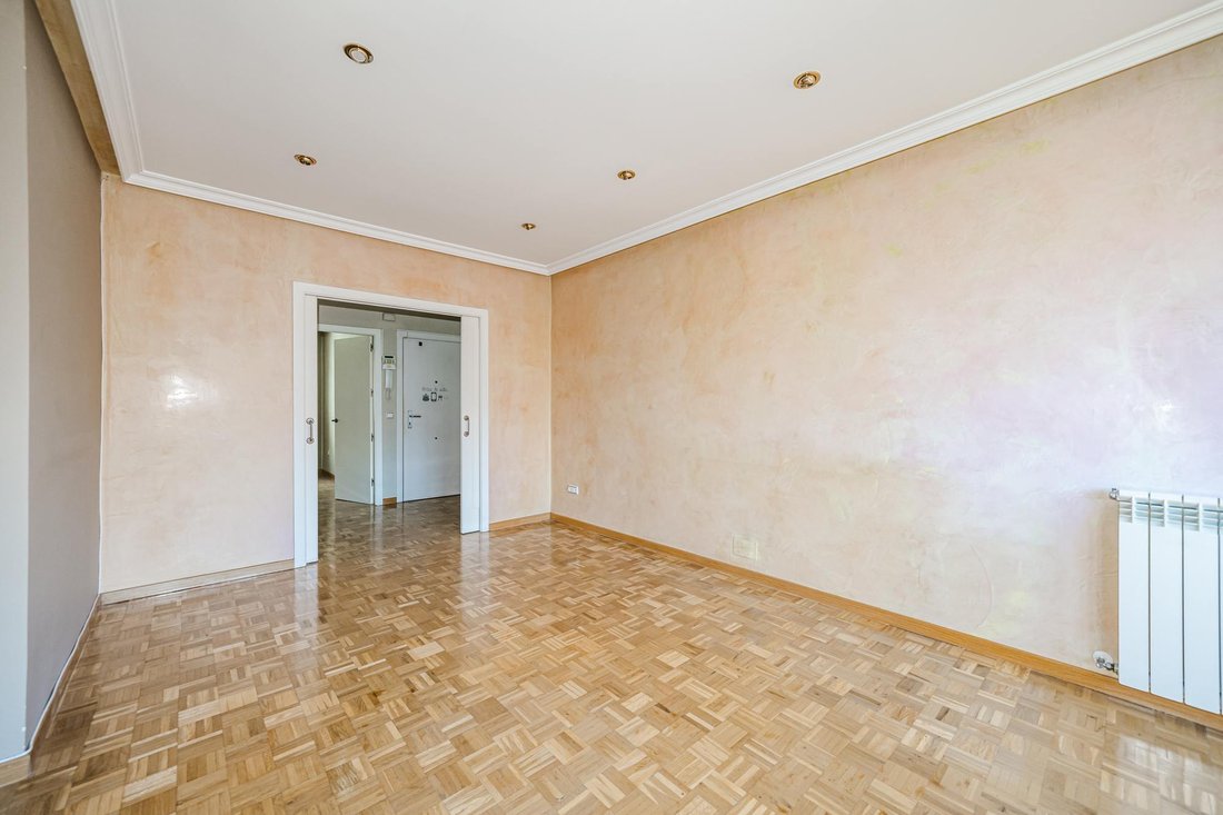 Apartment in Retiro, Madrid, Spain 4 - 18110656