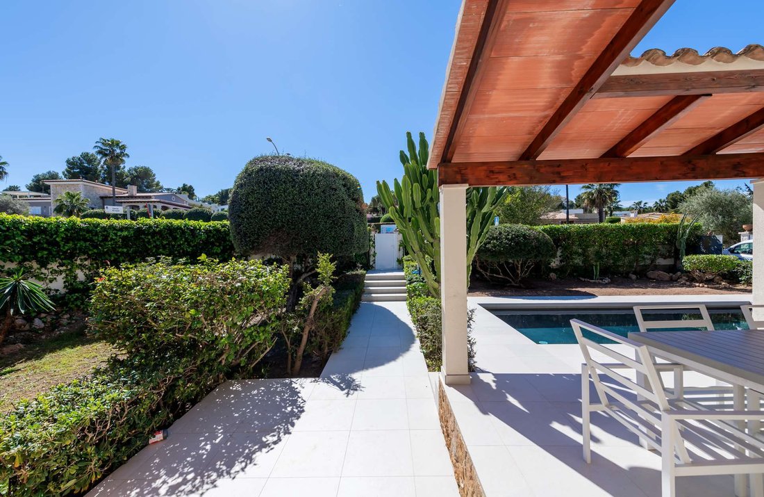 Villa in Rotes Velles, Calvia, Balearic Islands 3 - 18110290