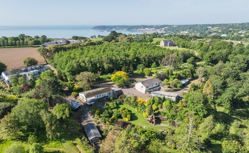 Country House in Jersey, St Lawrence, Jersey 1