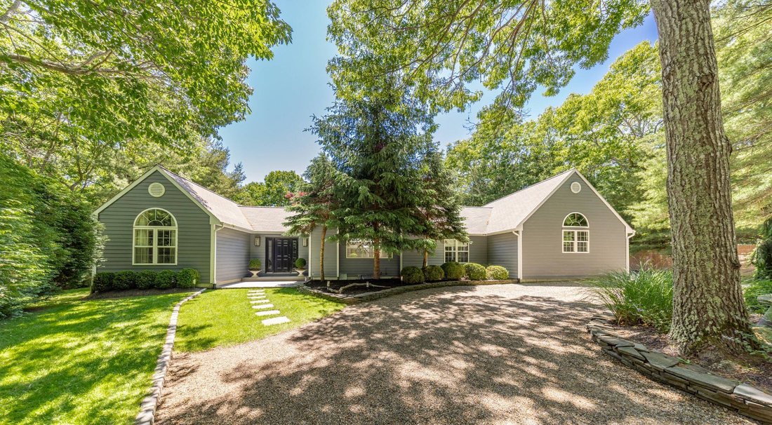 House in East Hampton, New York, United States 5 - 18111481