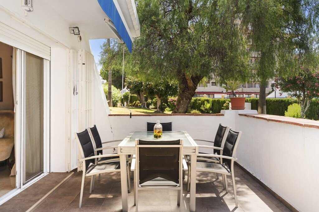 Apartment in Puerto Banus, Marbella, Spain 2 - 18114502
