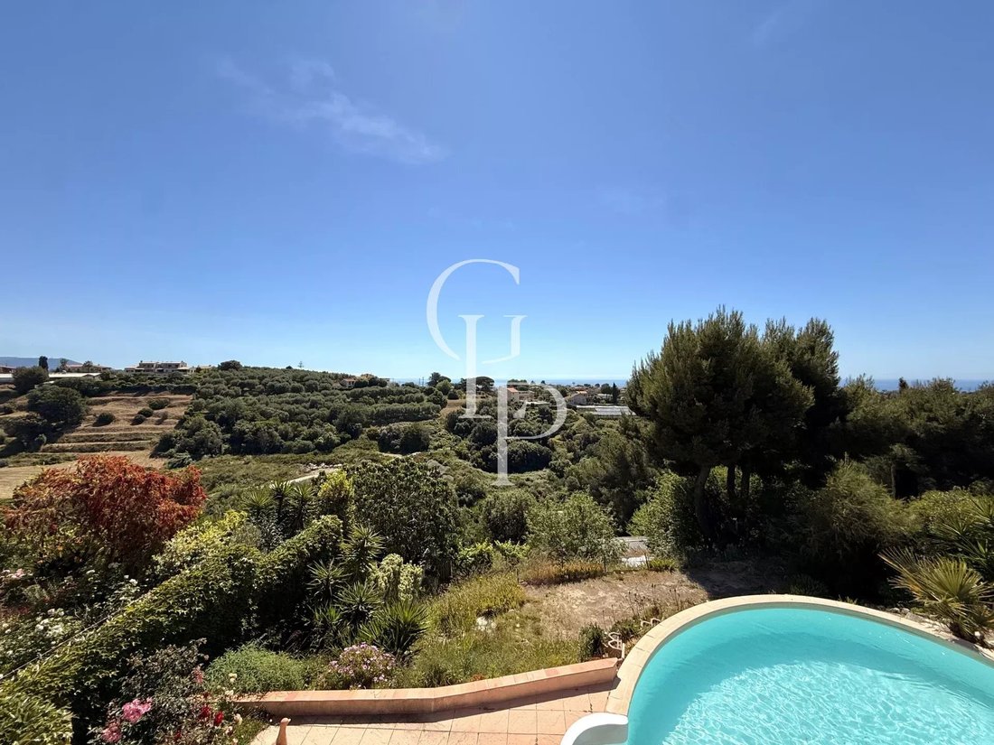 Villa in Val Fleuri-Montaleigne, Cagnes-sur-Mer, France 1 - 18110264