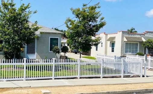 Hawthorne, California, United States 1