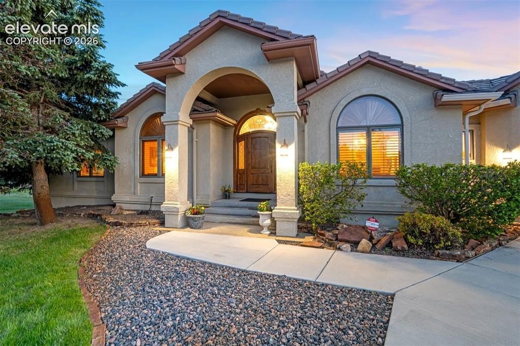 House in Colorado Springs, Colorado, United States 3 - 18115409