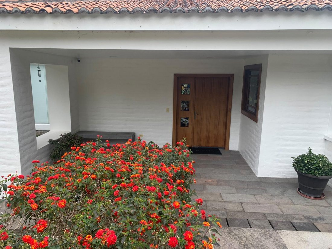 House in Quito, Pichincha, Ecuador 2 - 18114588
