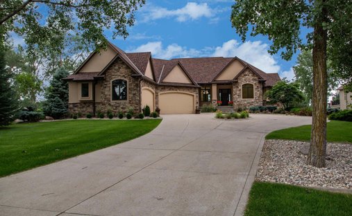 House in Dakota Dunes, South Dakota, United States 1