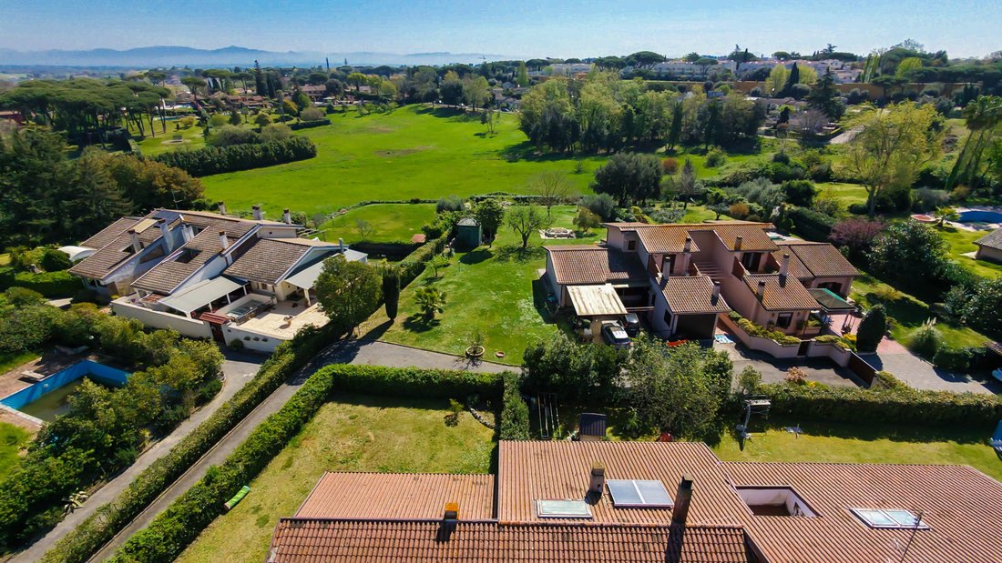 Villa in Giustiniana - La Storta - Olgiata, Rome, Lazio 3 - 18113323