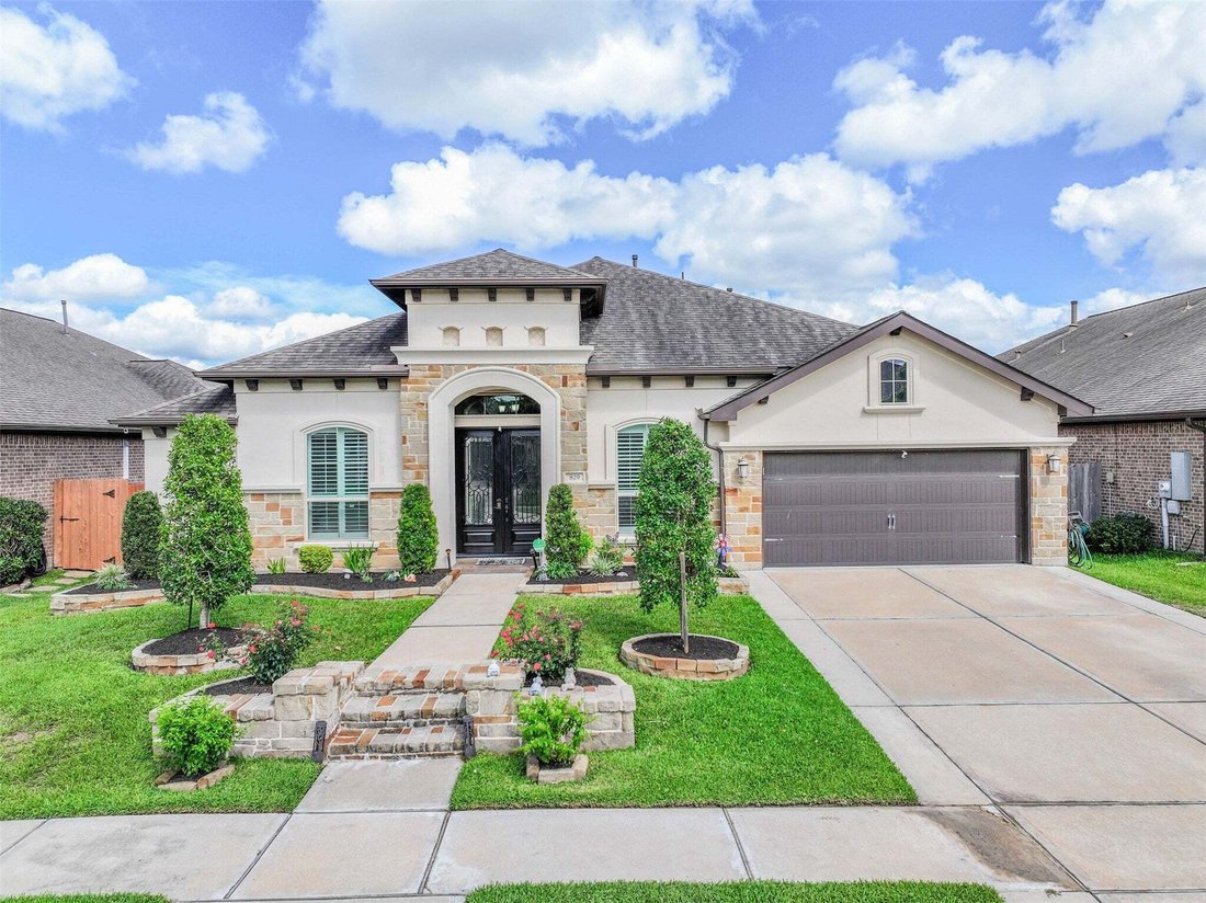 House in Friendswood, Texas, United States 1 - 18114199