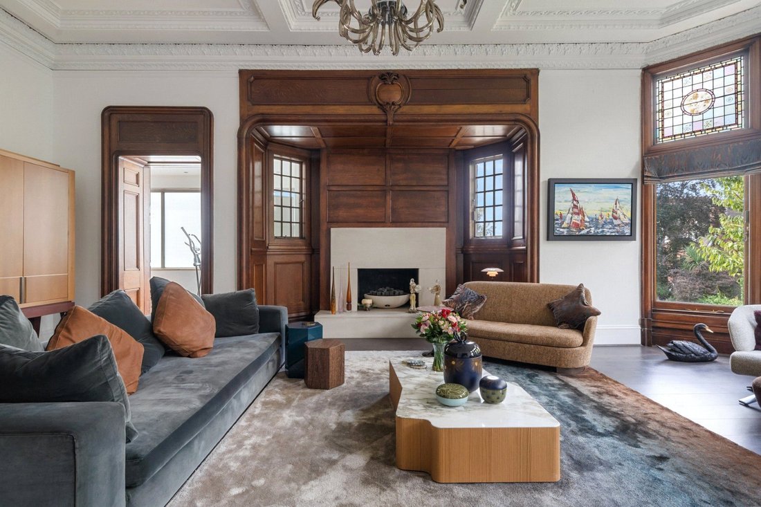 Apartment in Swiss Cottage, Camden, England 2 - 18110481