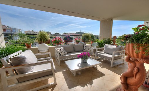 Apartment in Estérel Plage-Logis de l'Aspé-Péguière, Saint-Raphaël, France 1