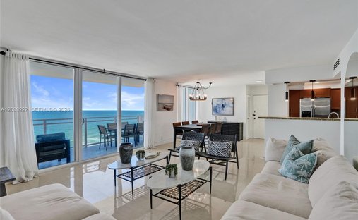 Condo in Hallandale Beach, Florida, United States 1