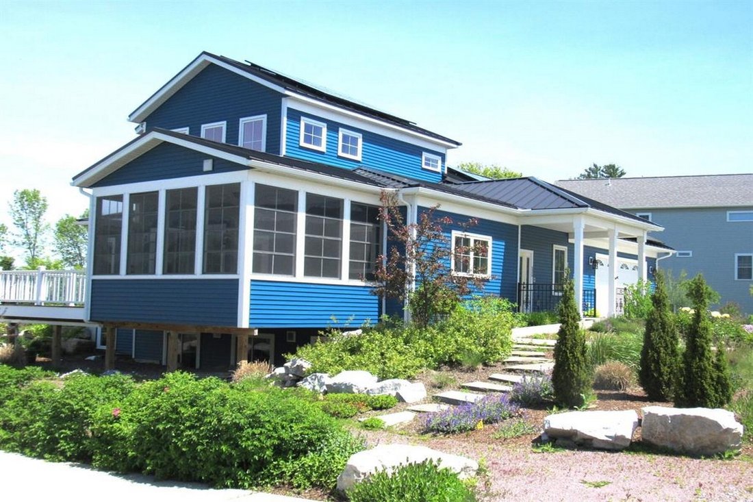 House in South Burlington, Vermont, United States 2 - 18111225