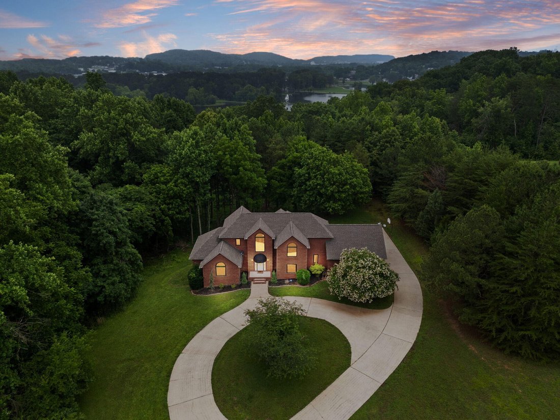 House in Summer City, Tennessee, United States 1 - 18113297