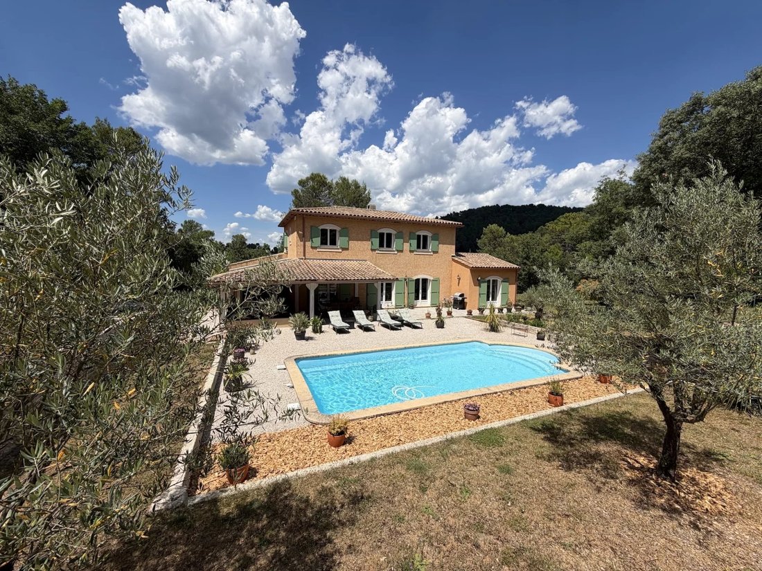 House in Brignoles, Provence-Alpes-Côte d'Azur, France 2 - 18093839