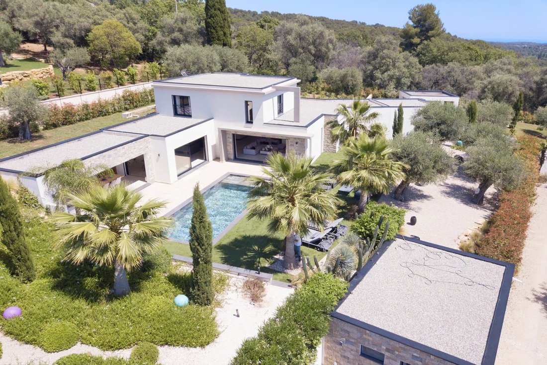 Villa in Valbonne, Provence-Alpes-Côte d'Azur, France 3 - 18110933