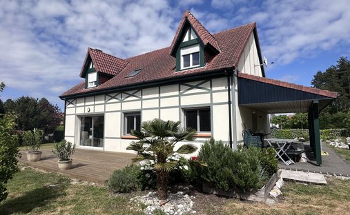House in Merlimont, Hauts-de-France, France 1