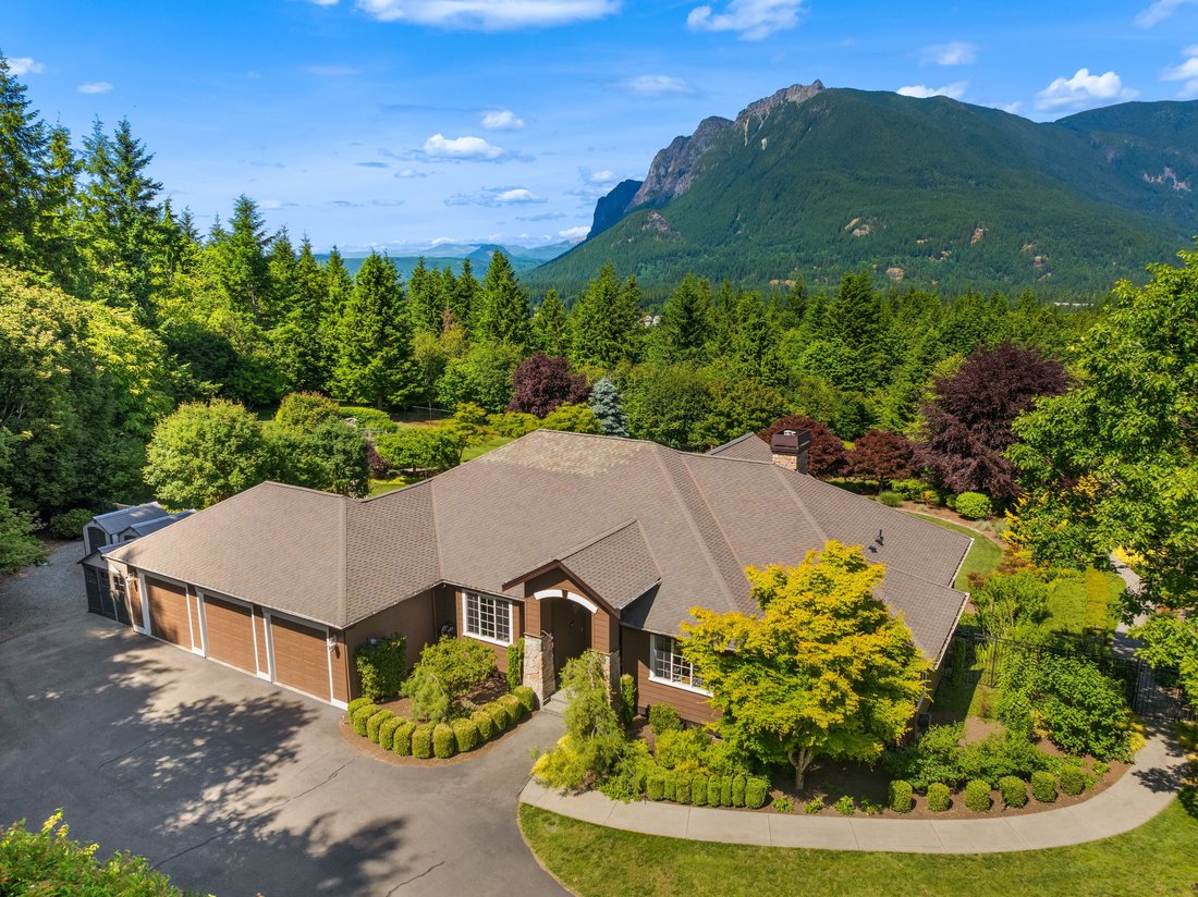 House in North Bend, Washington, United States 3 - 18112164