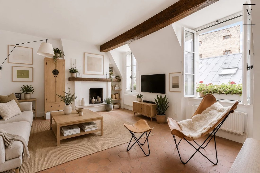 Apartment in Odéon, Paris 6e Arrondissement, Paris 4 - 18114662