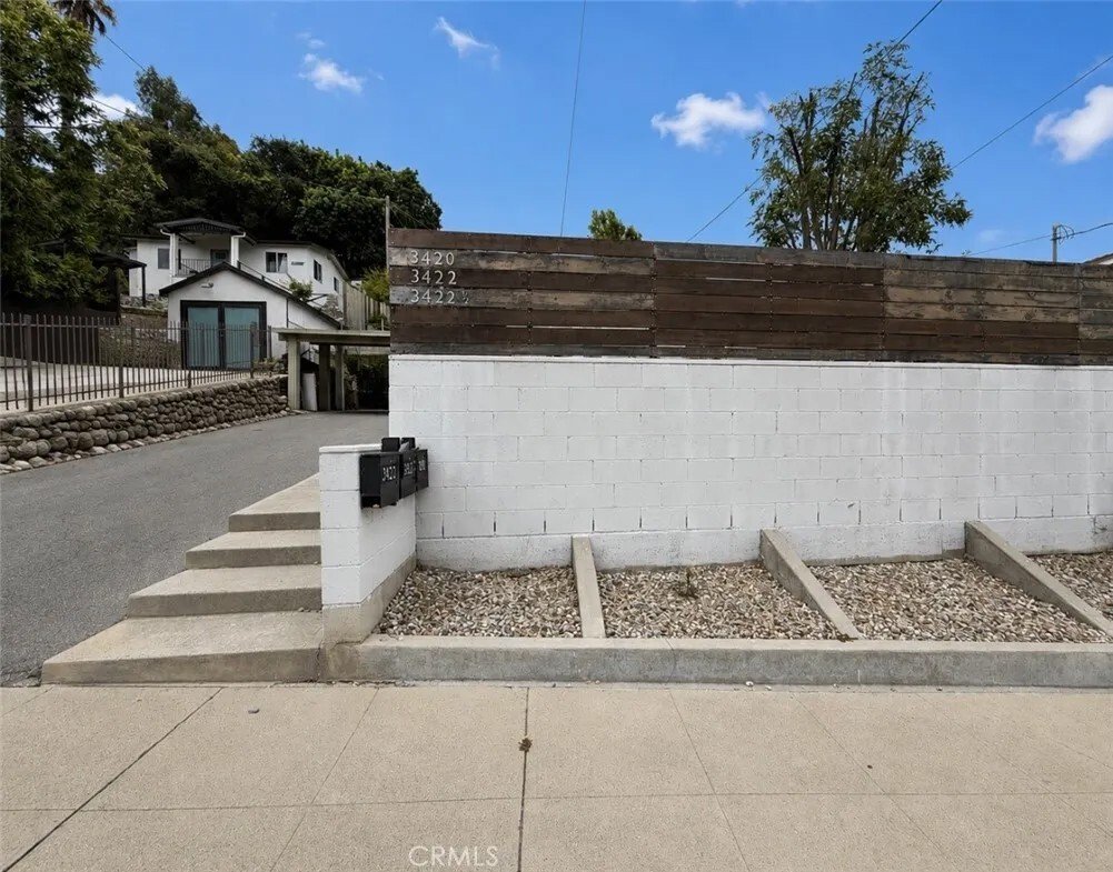 Los Angeles, California, United States 2 - 17966434