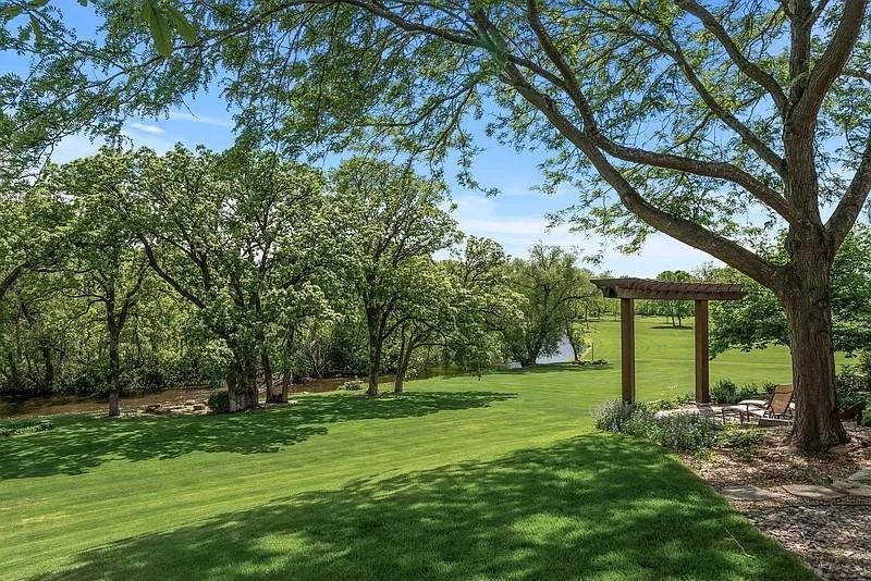House in Hastings, Minnesota, United States 3 - 17354425