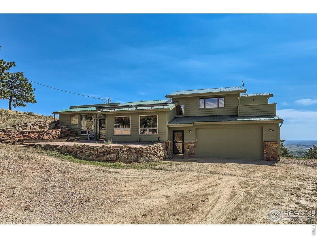House in Longmont, Colorado, United States 1 - 18114415