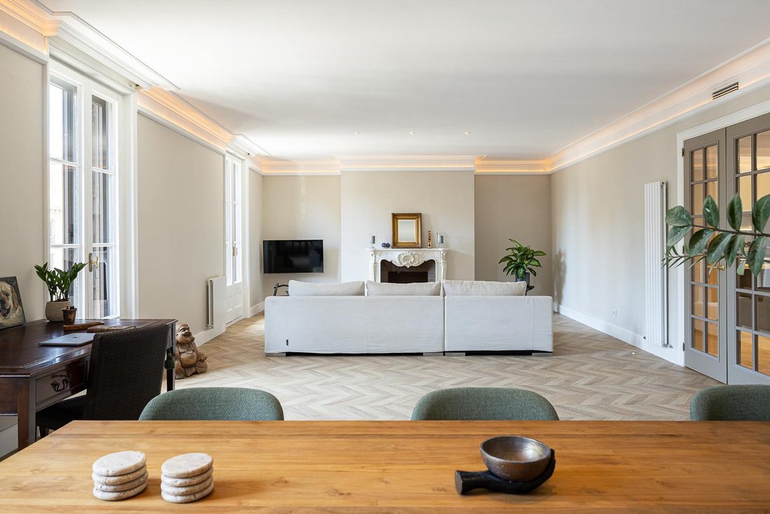 Apartment in Eixample, Barcelona, Spain 2 - 18110644