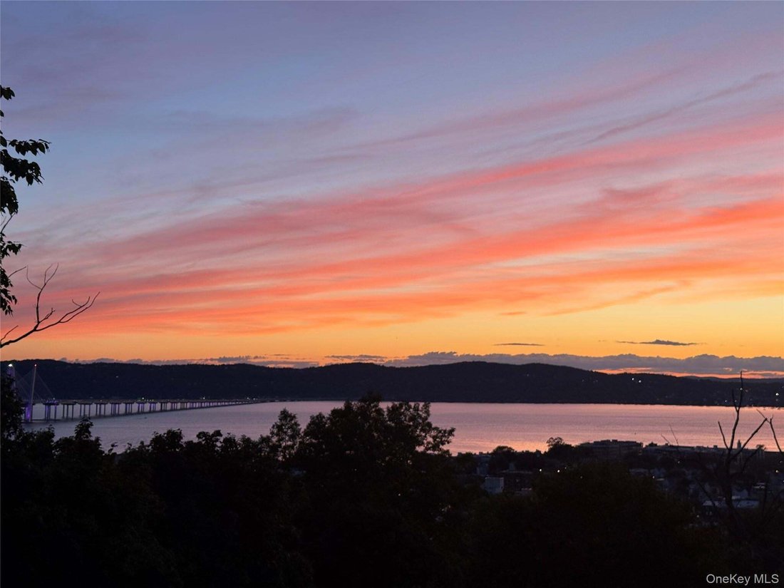 House in Tarrytown, New York, United States 4 - 18112138