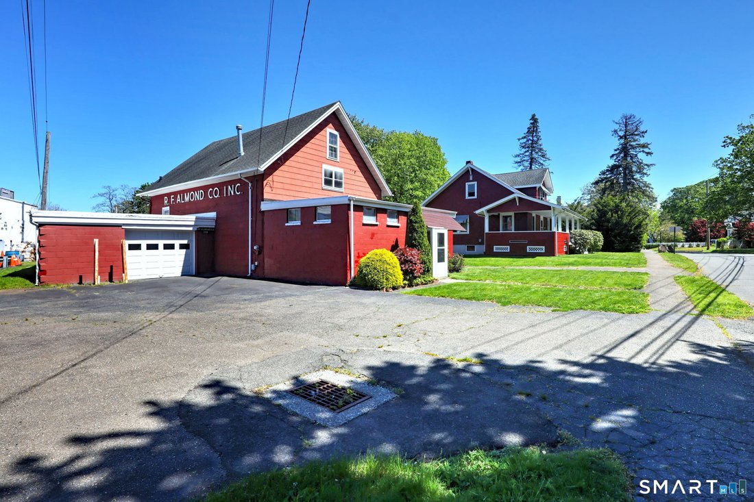 House in Milford, Connecticut, United States 1 - 18113886
