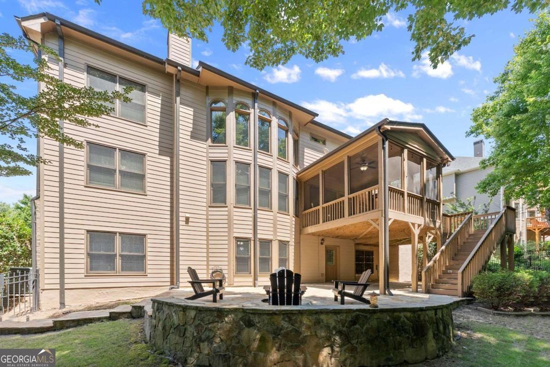 House in Flowery Branch, Georgia, United States 2 - 18113043