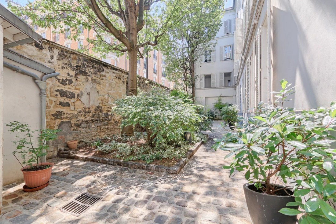Apartment in Saint Philippe du Roule, Paris 8e Arrondissement, Paris 1 - 18110838