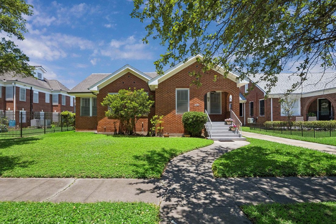 House in Galveston, Texas, United States 1 - 18112078