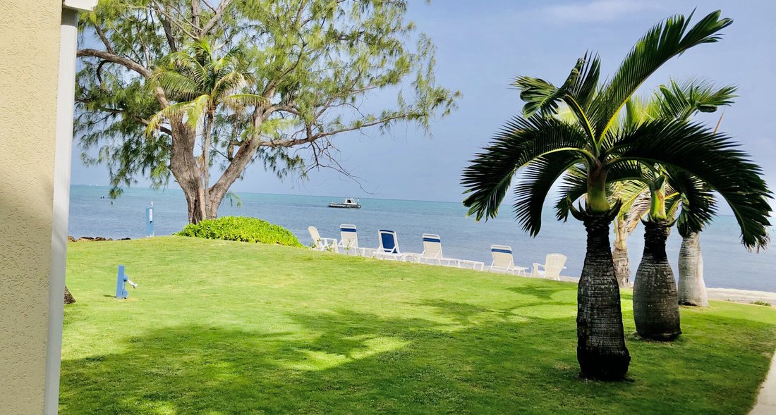 Apartment in Rum Point, North Side, Cayman Islands 3 - 18110321