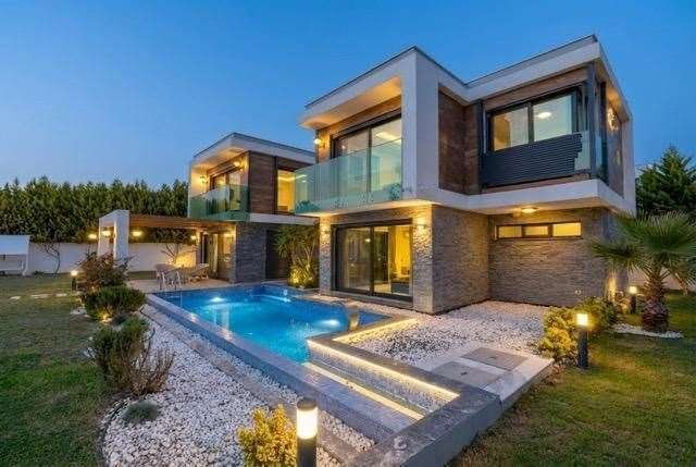 Estate in Aydın, Aydın, Turkey 1 - 18110938