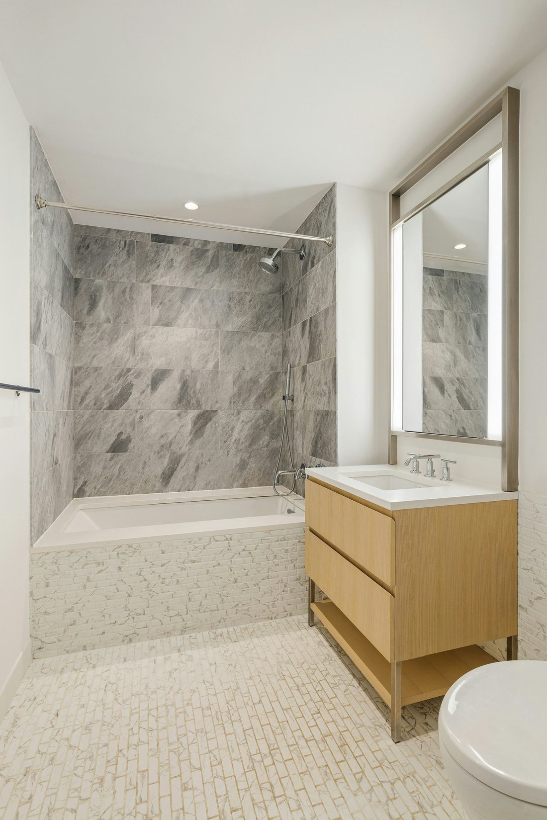 Condo in New York, New York, United States 5 - 18107200