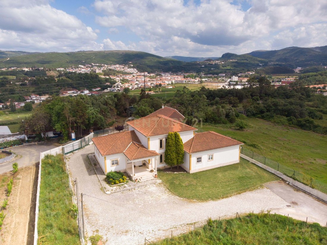 Villa in Porto de Mos - Sao Joao Baptista e Sao Pedro, Leiria District, Portugal 3 - 18114534