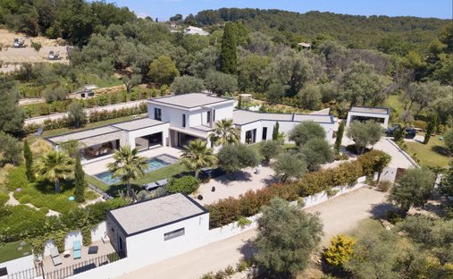 Villa in Valbonne, Provence-Alpes-Côte d'Azur, France 1