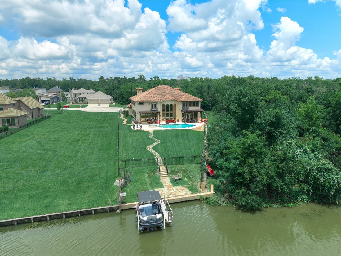 House in Montgomery, Texas, United States 4 - 18110402