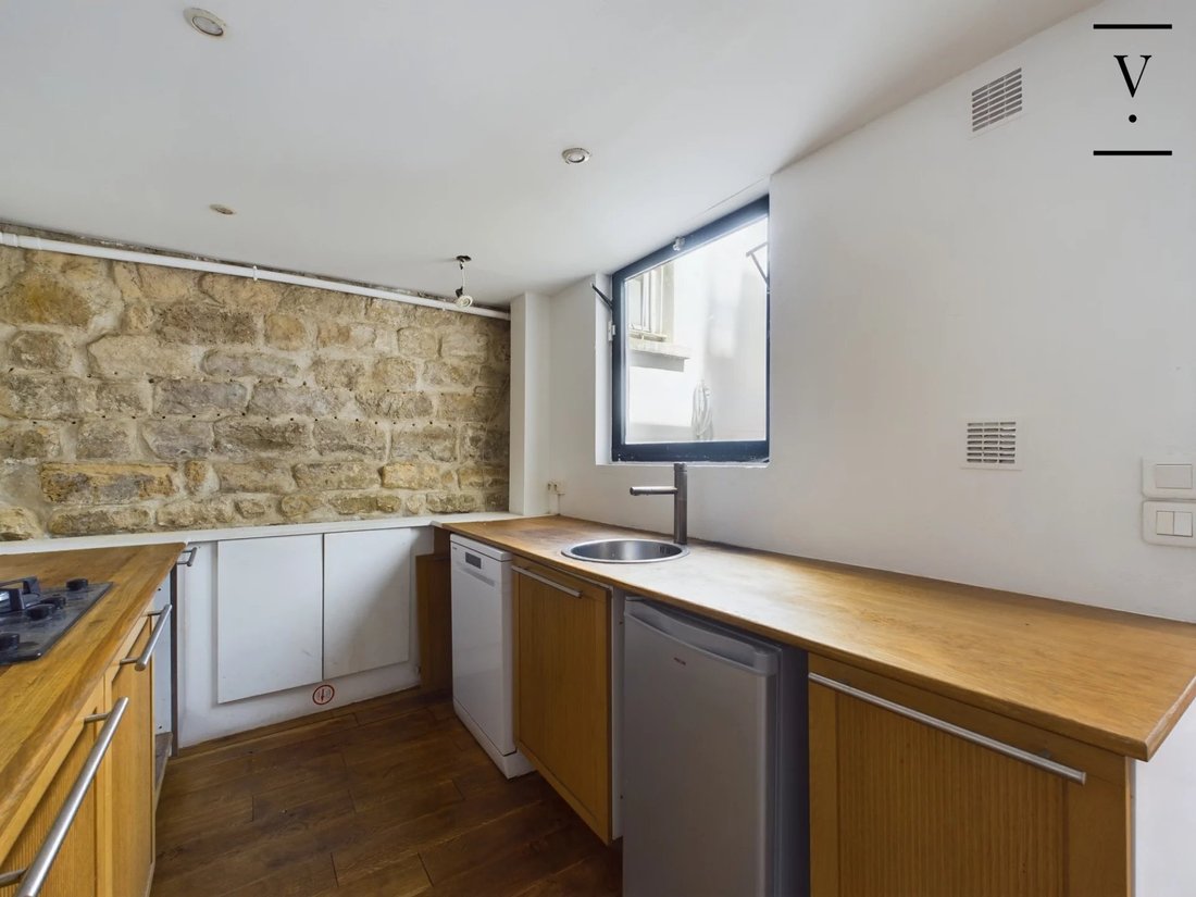 Apartment in Gambetta, Paris 20e Arrondissement, Paris 4 - 18110967