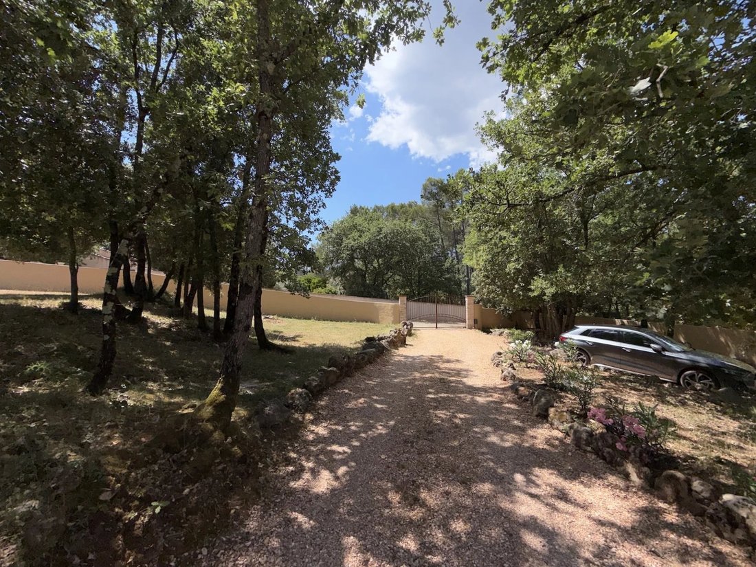 House in Brignoles, Provence-Alpes-Côte d'Azur, France 4 - 18093839
