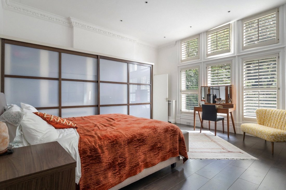 Apartment in Swiss Cottage, Camden, England 4 - 18110481