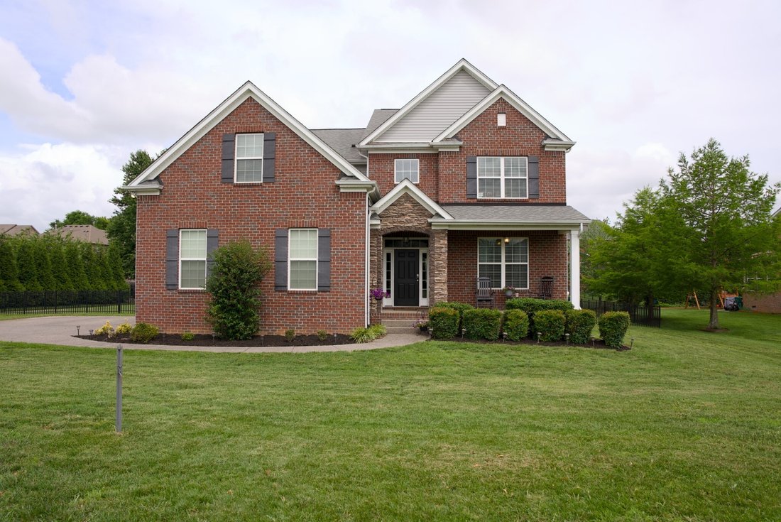 House in Lebanon, Tennessee, United States 1 - 18015948