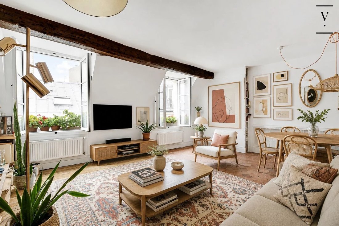 Apartment in Odéon, Paris 6e Arrondissement, Paris 1 - 18114662