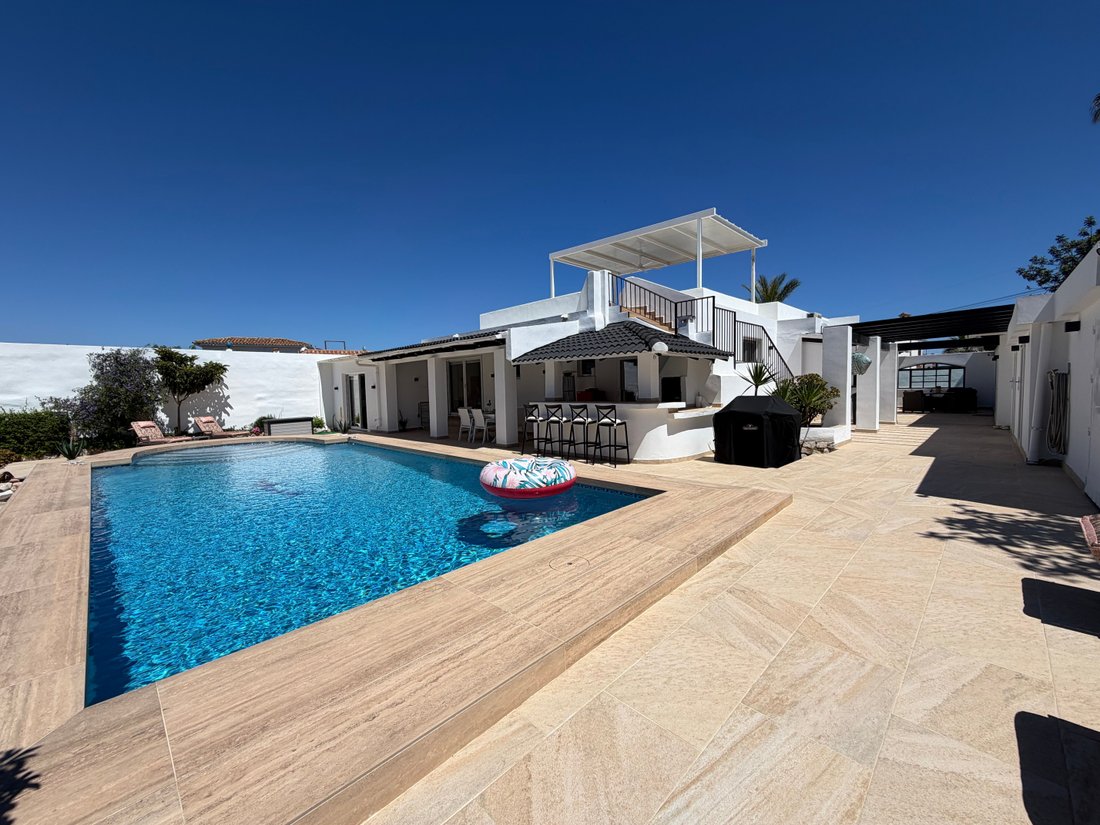 Villa in Benalmadena, Andalusia, Spain 1 - 18113270