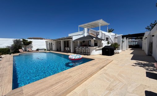 Villa in Benalmadena, Andalusia, Spain 1