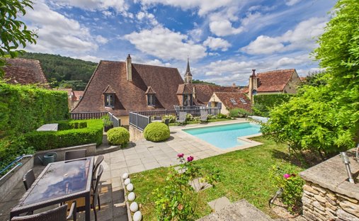 House in Le Bugue, Nouvelle-Aquitaine, France 1