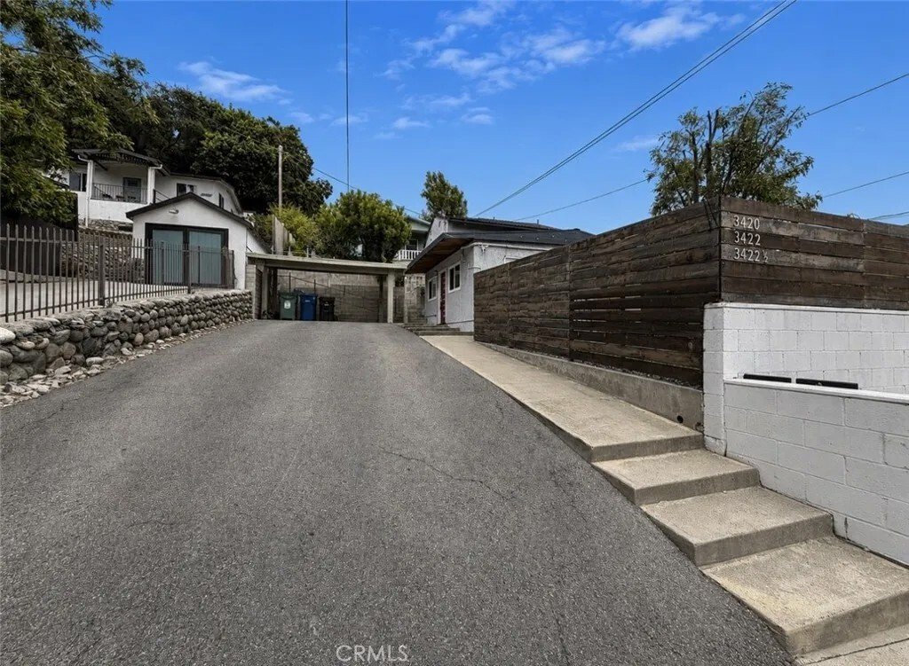 Los Angeles, California, United States 1 - 17966434