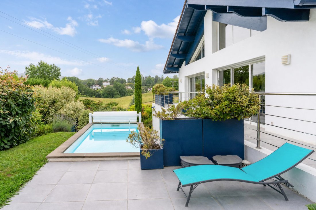 House in Mendi-Choko-Karrikatxar-Olhette, Urrugne, France 2 - 18114547