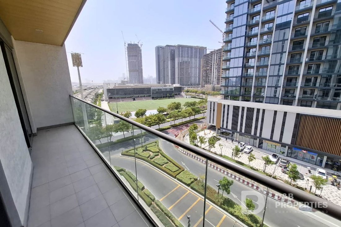 Apartment in MBR City / Mohammed Bin Rashid City, Dubai, United Arab Emirates 3 - 18111142