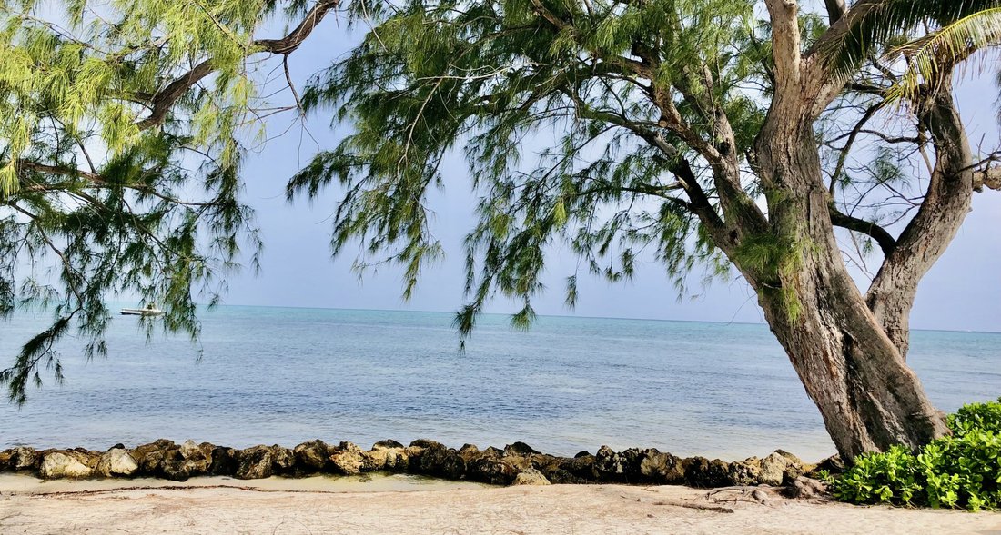 Apartment in Rum Point, North Side, Cayman Islands 1 - 18110321
